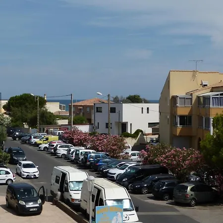 Apartment Le Port De